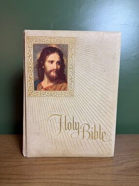 Holy Bible fireside family edition Catholic 1971/72